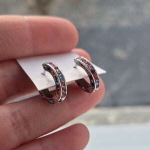 💙Multicolor CZ Silver Tone Hypoallergenic Small Hoop Earrings